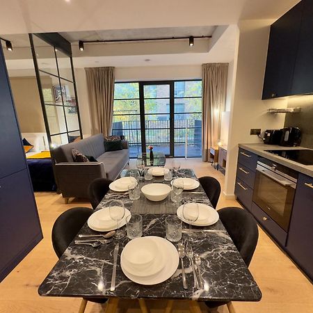 Amazing Cosy Apartment, Next To O2 Arena And Close To London Excel, Secure Parking Kültér fotó