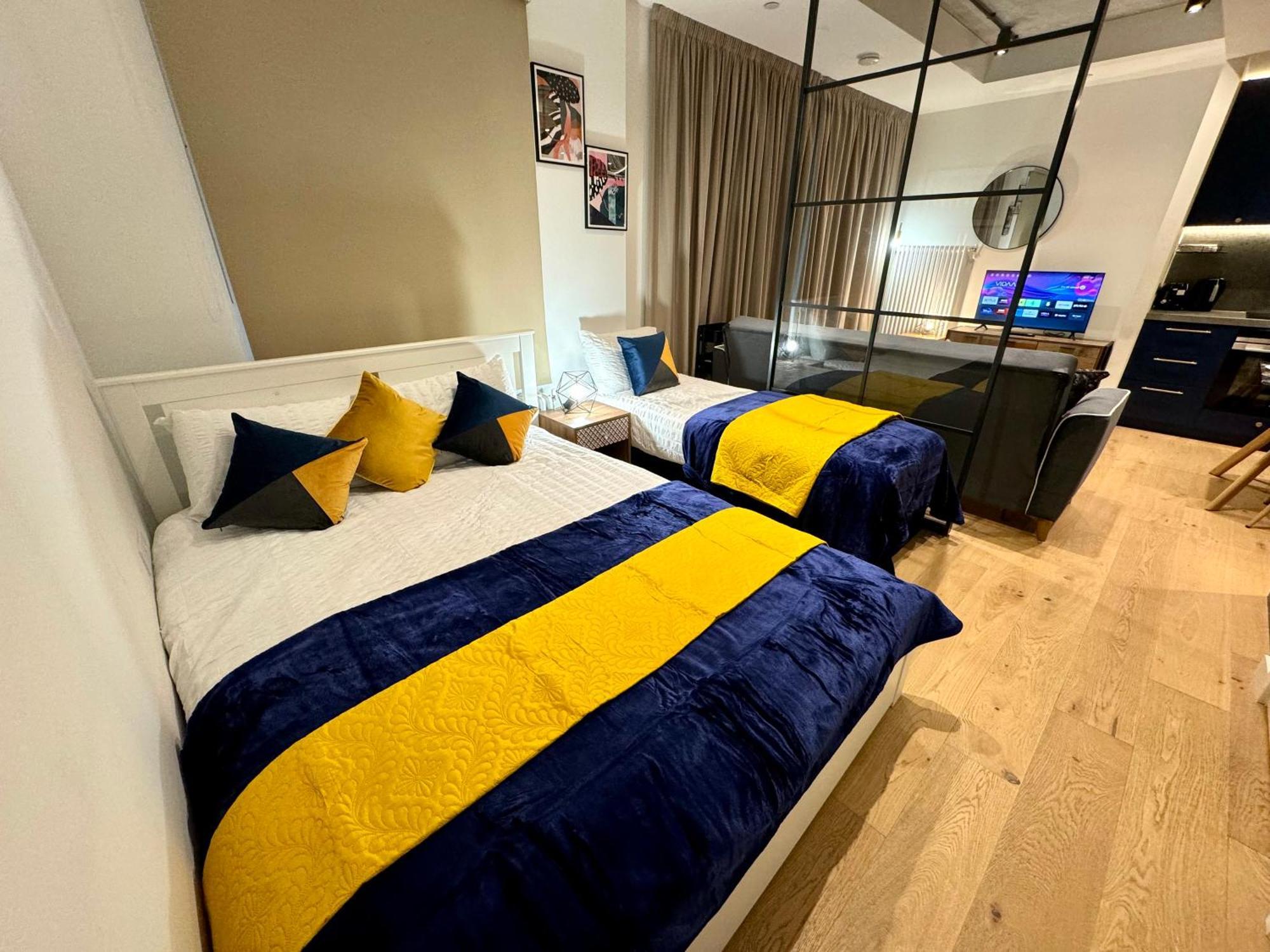 Amazing Cosy Apartment, Next To O2 Arena And Close To London Excel, Secure Parking Kültér fotó