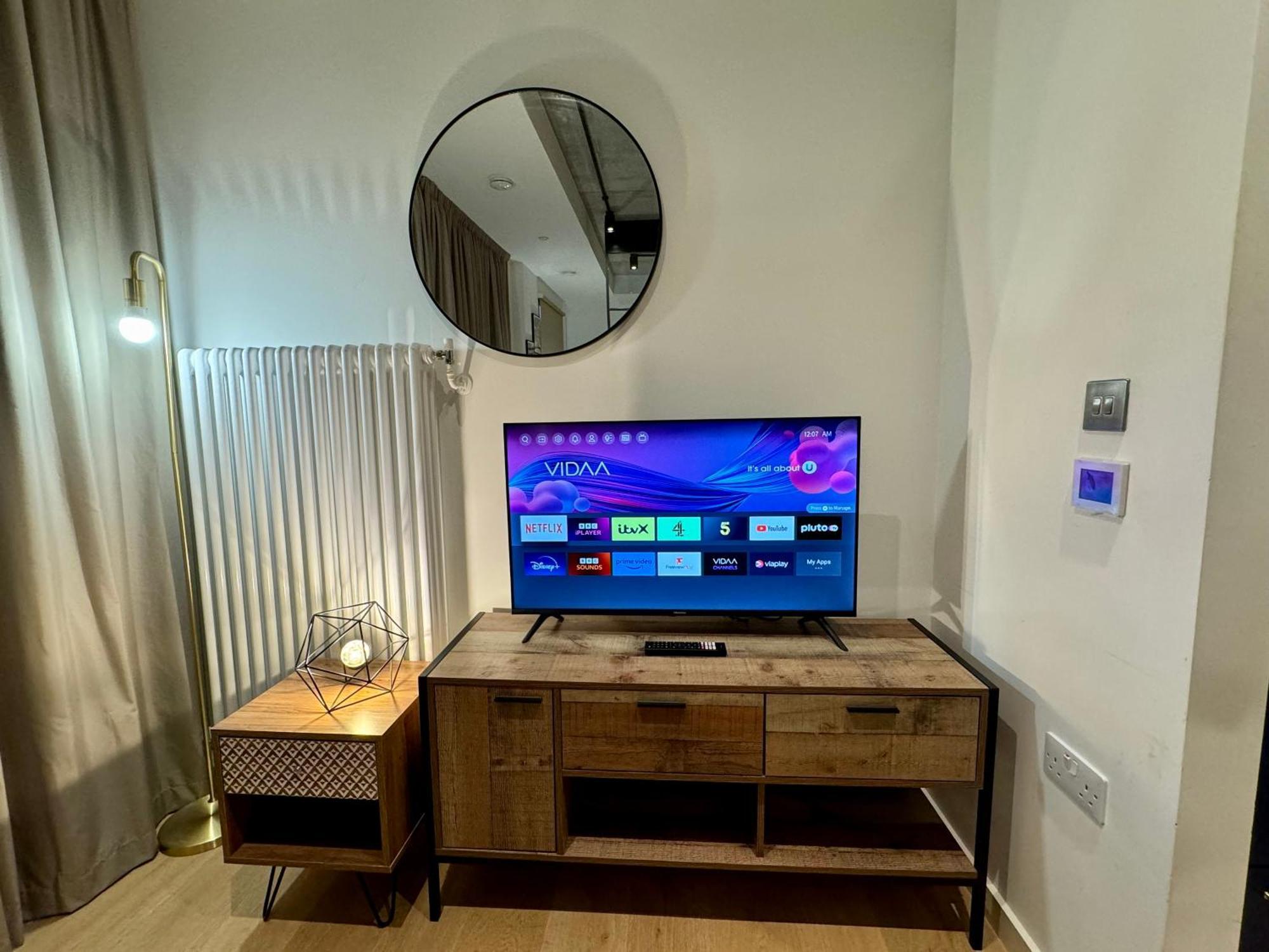 Amazing Cosy Apartment, Next To O2 Arena And Close To London Excel, Secure Parking Kültér fotó